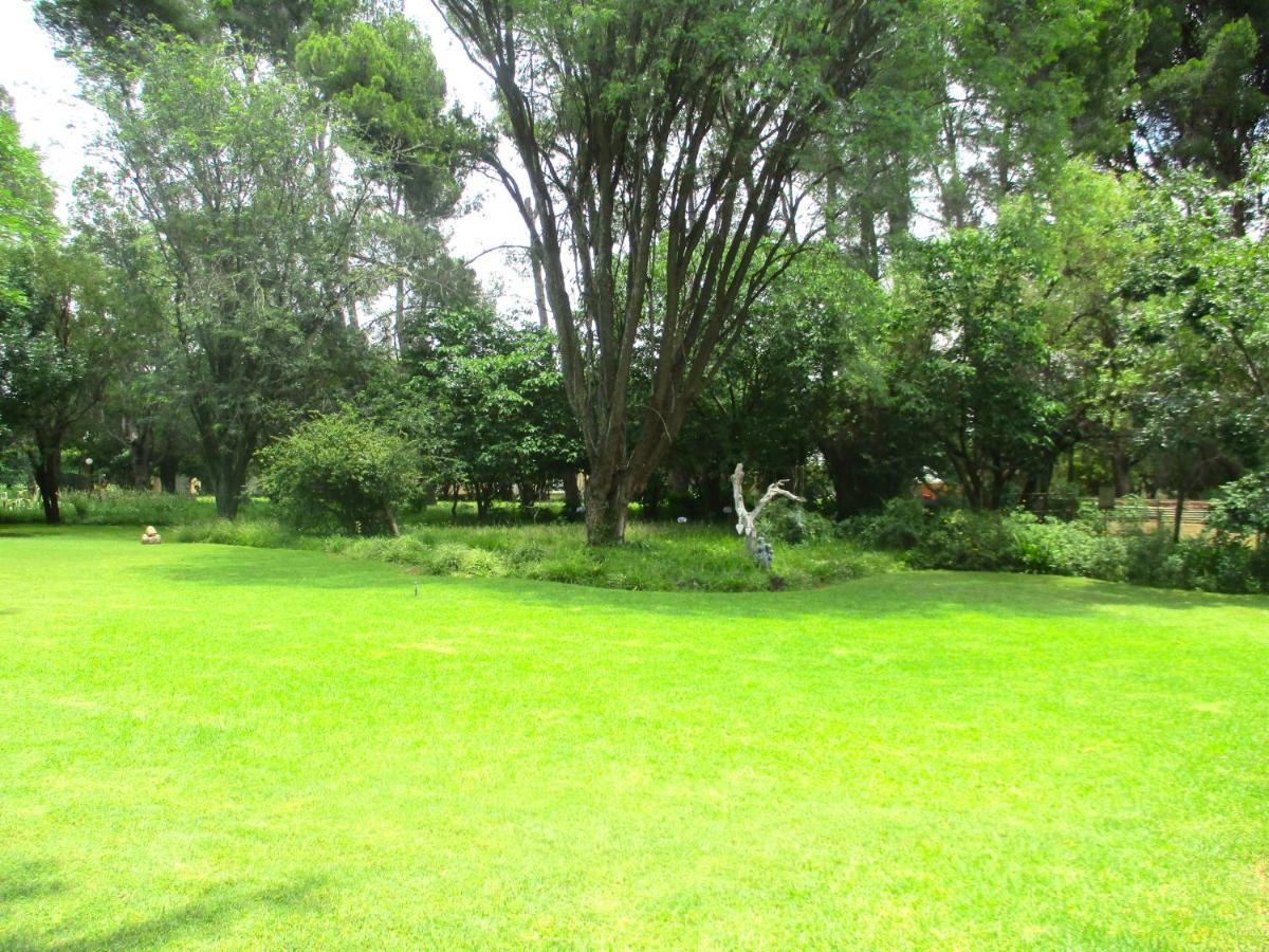 Lekker Rus Apartamento Bloemfontein Exterior foto